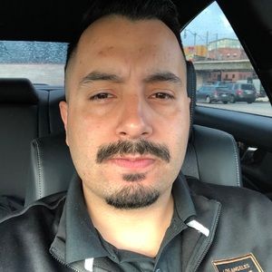 Meet your Posher, Rafael